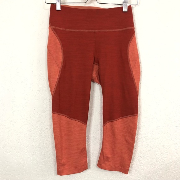 3/4 Red and Orange Outdoor Leggings size Small - Picture 8 of 10